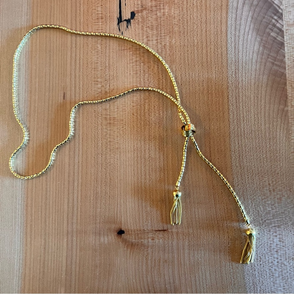 Gold tone adjustable lariat necklace
